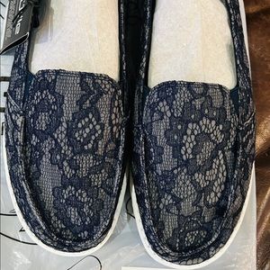 Hey Dude Women's Lena Navy size 10